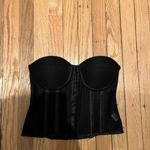 Revolve corset